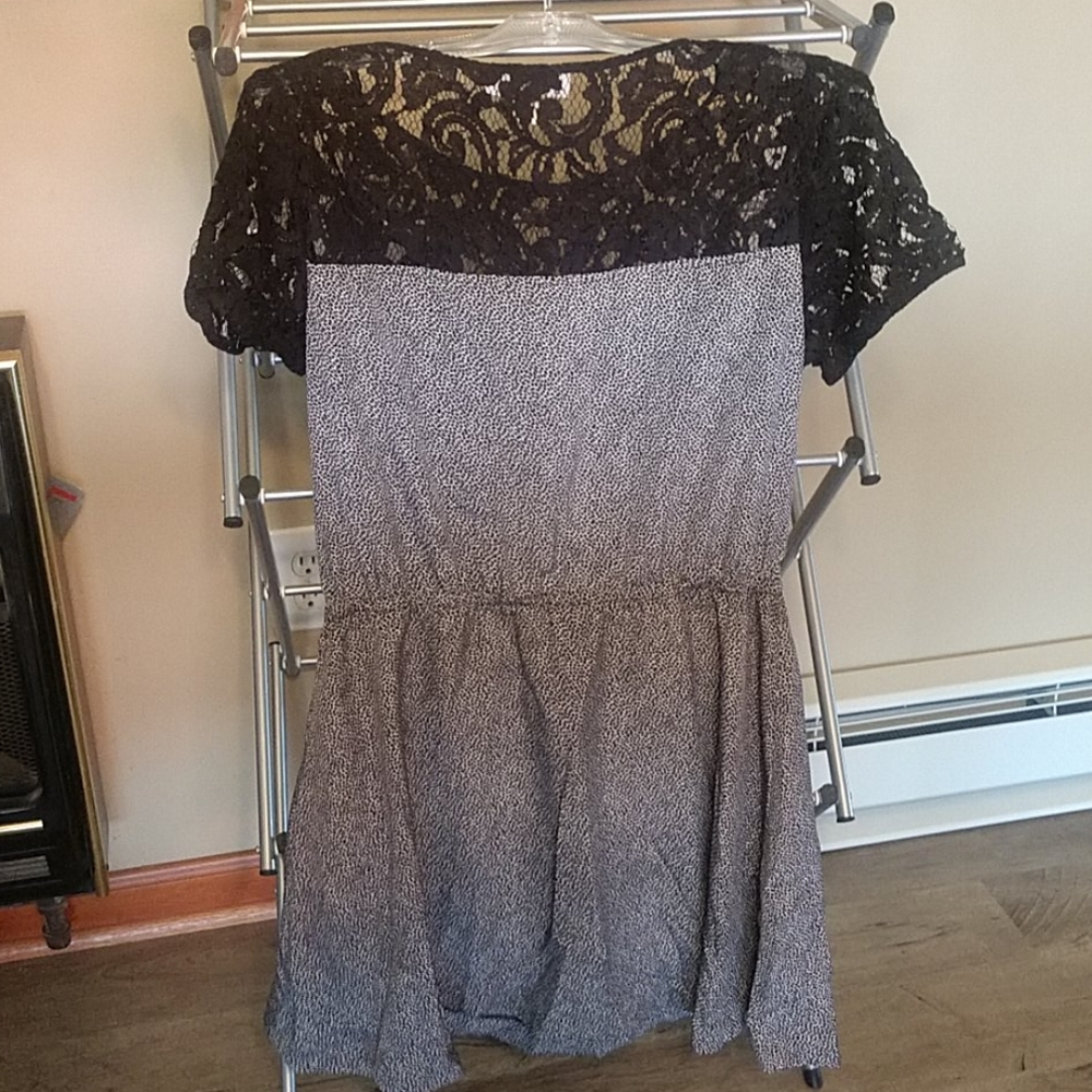 Sundress - Picture 2 of 4